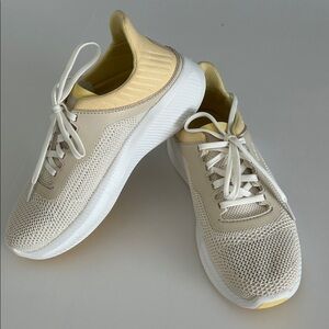 OluKai Women's Cream and Yellow Athletic Shoes